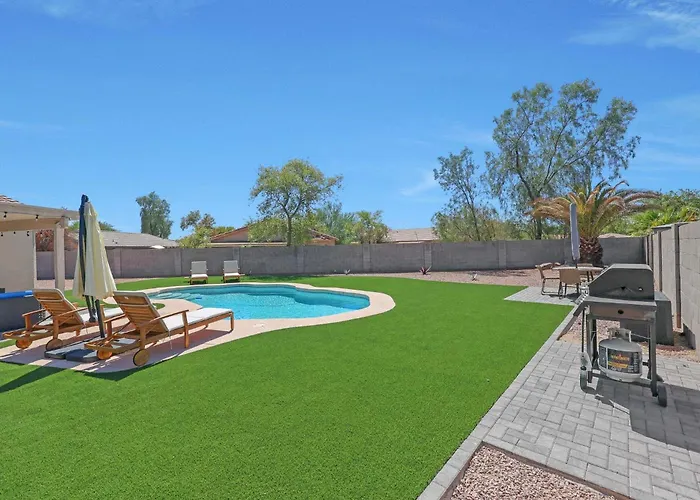 Paradise Pool Sports Complex Family Friendly Holiday home *